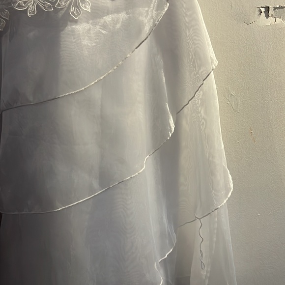 Girl’s Formal dree - Picture 3 of 7